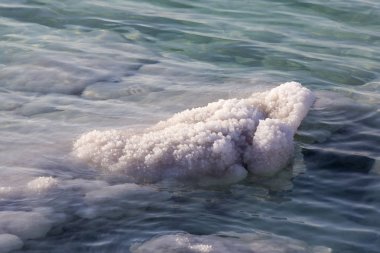 Ölü deniz tuzu taşlar mevduat
