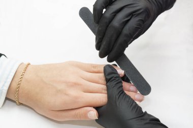 Güzellik Salonu manikür süreci