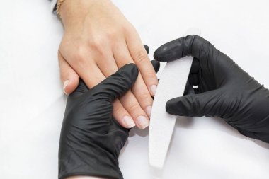 Güzellik Salonu manikür süreci