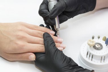 Güzellik Salonu manikür süreci