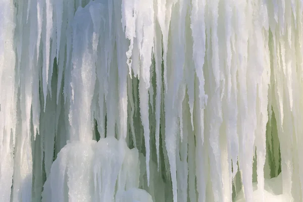 Icicles of ice in the winter — Stock Photo, Image