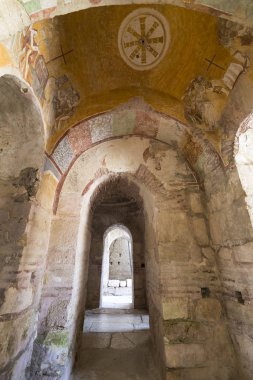 Aziz Nikolaos mezar yerinin kilise mimari unsurları