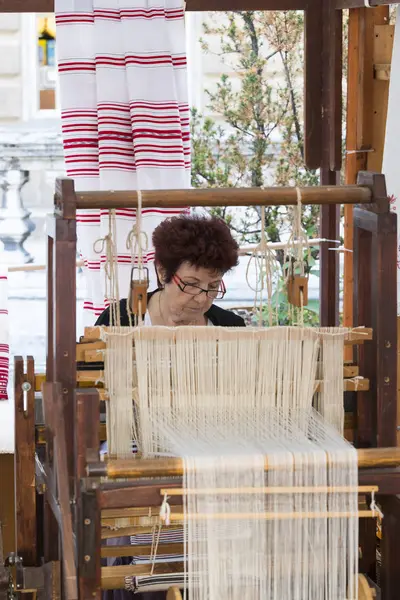 Geleneksel halk St. Istvan ve halk esnaf ile Macaristan hlet ilk adil. Budapeşte. Macaristan