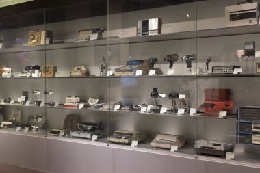 Viyana Teknik Müzesi enerji Sanayi makineleri imalatı sergiler.