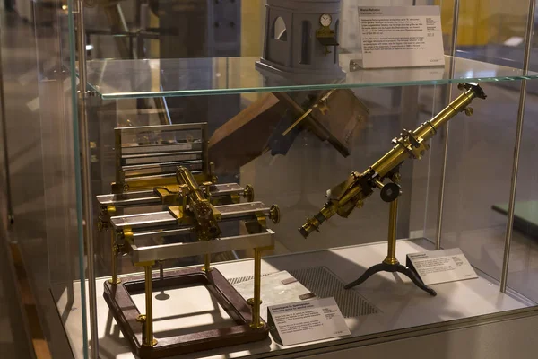 Το τεχνικό μουσείο Βιέννη εκθέματα της παραγωγής ενέργειας βιομηχανία μηχανημάτων. — Φωτογραφία Αρχείου