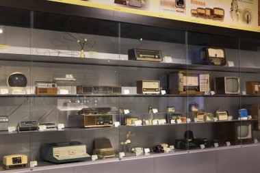 Viyana Teknik Müzesi enerji Sanayi makineleri imalatı sergiler. 