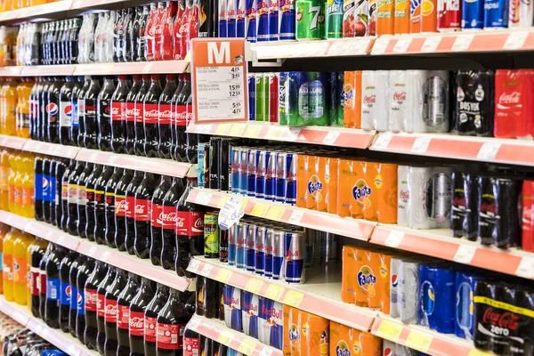 Interior interior of stiles and refrigerators with products of Migros supermarket in Marmaris, Turkey — Stock Photo, Image