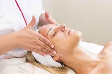 Masaj ve yüz kabukları salon