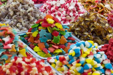 Yakından çekilen renkli jöleli şekerlerin arka planı