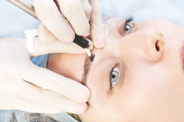Microblading Augenbrauen Workflow Schönheitssalon — Stockfoto