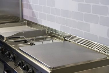 Yemek pişirmek için pişirme plaka metal yüzey 