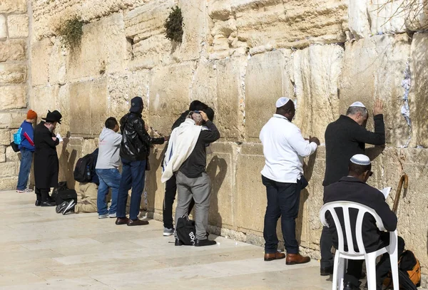 Jerusalem Israel Noviembre 2017 Los Peregrinos Rezan Pared Del Llanto — Foto de Stock