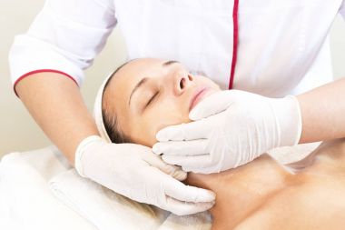 İşlem kozmetik maskesi masaj ve Cilt Bakımı Güzellik Salonu