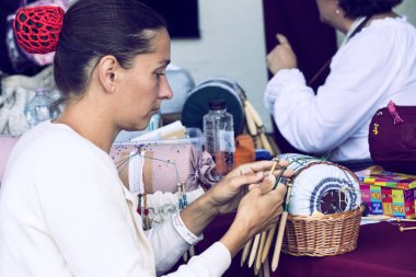 Budapeşte, Macaristan - 20 Ağustos 2017: geleneksel halk St. Istvan ve halk esnaf ile Macaristan hlet ilk adil. Budapeşte. Macaristan