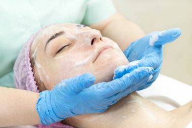 İşlem kozmetik maskesi masaj ve Cilt Bakımı Güzellik Salonu