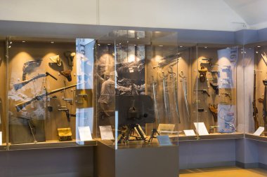 Budapeşte, Macaristan - 22 Ağustos 2017: tarihsel sergiler ve savaş konulu kompozisyonlar Macar ordusunun askeri Tarih Müzesi.