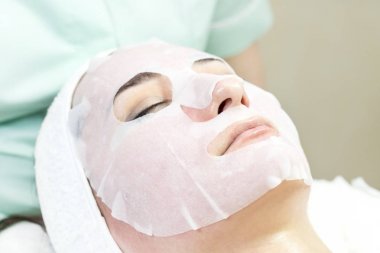 İşlem kozmetik maskesi masaj ve Cilt Bakımı Güzellik Salonu