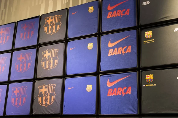 Barcelona Hiszpania Stycznia 2018 Oficjalny Sklep Barcelona Odzież Obuwie Zespół — Zdjęcie stockowe