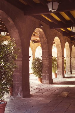 Barcelona, İspanya - 13 Ocak 2018: mimari karmaşık Poble Espanyol ülkenin geleneksel mimarisinin. Barselona'da düzenlenen bir uluslararası sergi için 1929 yılında oluşturulan. 