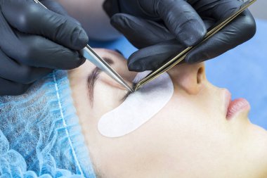 Kadın kirpik uzatma, kirpik Laminasyon için yordam.