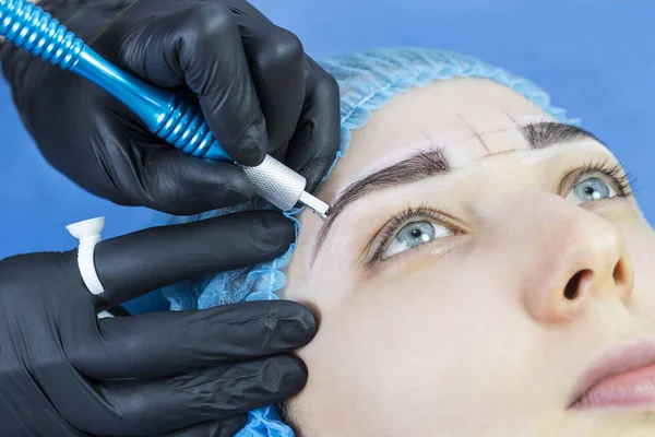 Mikrobleyding Eyebrows Workflow Beauty Salon — Stock Photo, Image