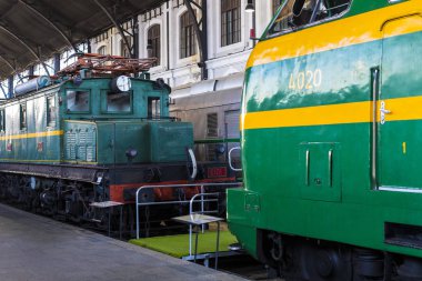 Madrid, İspanya - 27 Mart, 2018: Müzesi trenler Madrid Fuar demiryolu donatımı servis ekipman ve tarihi gelişimi.