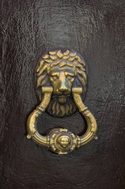 Ahşap duvar kapı tokmağı yakın çekim