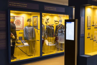 Budapeşte, Macaristan - 22 Ağustos 2017: tarihsel sergiler ve savaş konulu kompozisyonlar Macar ordusunun askeri Tarih Müzesi. 