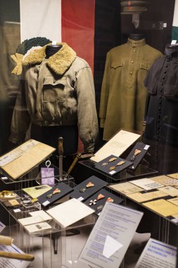 Budapeşte, Macaristan - 22 Ağustos 2017: tarihsel sergiler ve savaş konulu kompozisyonlar Macar ordusunun askeri Tarih Müzesi. 