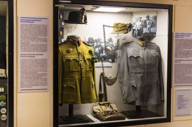 Budapeşte, Macaristan - 22 Ağustos 2017: tarihsel sergiler ve savaş konulu kompozisyonlar Macar ordusunun askeri Tarih Müzesi. 