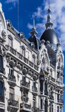 Madrid İspanya'nın başkenti şehir mimarisini unsurları.