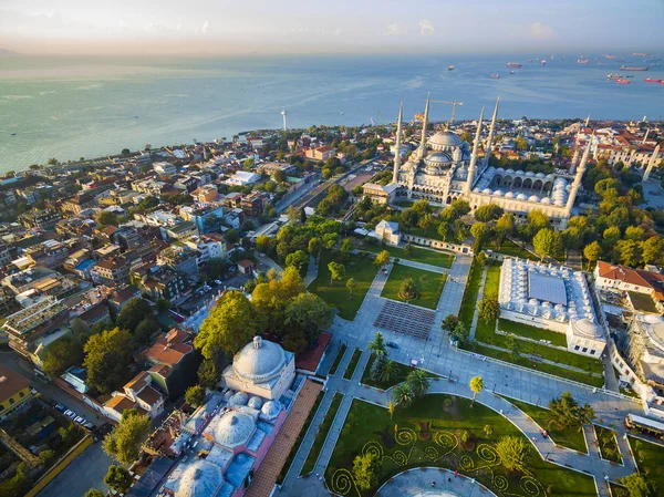 Panorama Över Istanbul Från Ett Fågelperspektiv Skjuten Brummande — Stockfoto