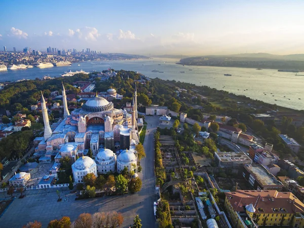 Panorama Över Istanbul Från Ett Fågelperspektiv Skjuten Brummande — Stockfoto
