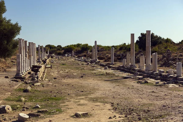 Ruiny Starożytnego Miasta Side Oraz Amfiteatr Zdjęcie Lotu Ptaka — Zdjęcie stockowe