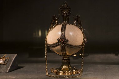 MÜZİK, Almanya - 27 Kasım 2018: Bavyera krallarının Münih 'teki Bavyera krallığının konutundaki hazineleri ve eserleri. 