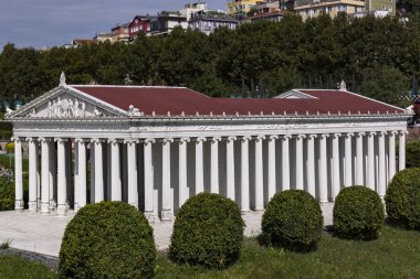 İstanbul, Türkiye - 9 Ekim 2015: İstanbul, Türkiye 'de Antik Dünya Mimarisi Minyatürünün minyatür kopyaları.