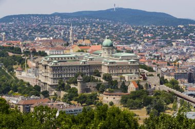 Budapeşte, Macaristan. 23 Haziran 2017: Tuna Nehri kıyısında Budapeşte Panoraması 