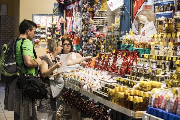 Budapest Hungary July 2017 Big Central Market Budapest Place Visiting — Stock Photo, Image