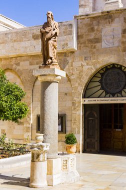 Beytüllahim, Filistin - 7 Ekim 2016: Katolik dünyasının hacıların iç unsurları. İsa 'nın Doğuşu Kilisesi.