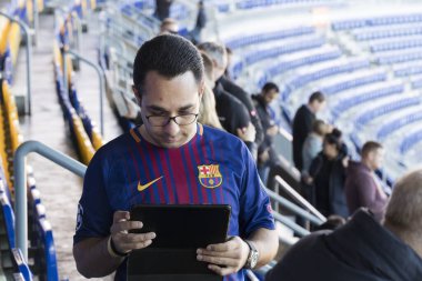  Barcelona, İspanya - 12 Ocak 2018: stadyum standları ve kapalı alanlarda, Camp Nou Barcelona İspanya İç 