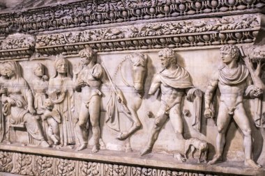 Istanbul, Türkiye - 4 Nisan, 2017: Arkeoloji Müzesi İstanbul, antik sergileyen bugünkü Türkiye Cumhuriyeti topraklarında yaşayan eski imparatorlukların