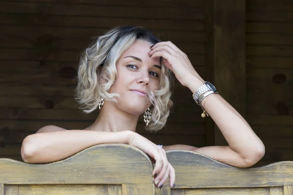 Portrait Une Fille Blonde Dans Parc Été — Photo