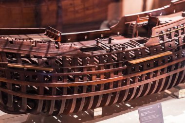 Madrid, İspanya - 28 Mart 2018:İspanya Donanması'nın Madrid tarihindeki Denizcilik Müzesi tarihi eser modellerini .