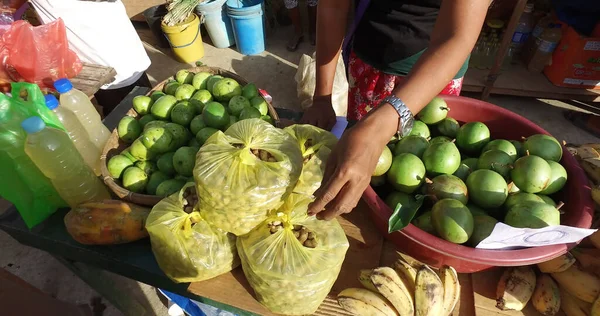 Nido Filipinas Feb 2016 Mercado Mariscos Verduras Para Residentes Turistas —  Fotos de Stock