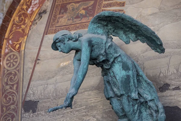 Milan Italie Juin 2018 Statues Deuil Sur Les Tombes Cimetière — Photo