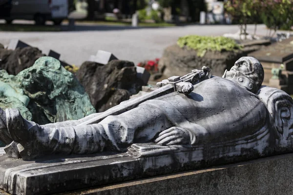 Milan Italië Juni 2018 Beelden Van Rouw Bij Graven Van — Stockfoto