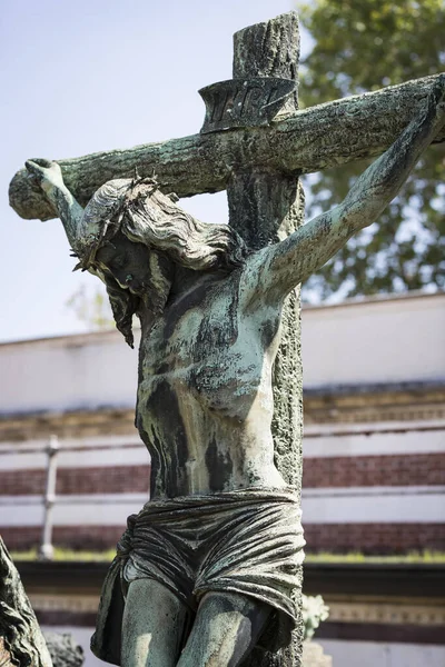 Milan Italy Ιουνιου 2018 Αγάλματα Πένθους Στους Τάφους Του Μνημειακού — Φωτογραφία Αρχείου