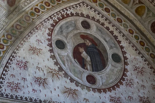 June 2018 Milan Italy Interiør Den Katolske Kirke Santa Maria – stockfoto