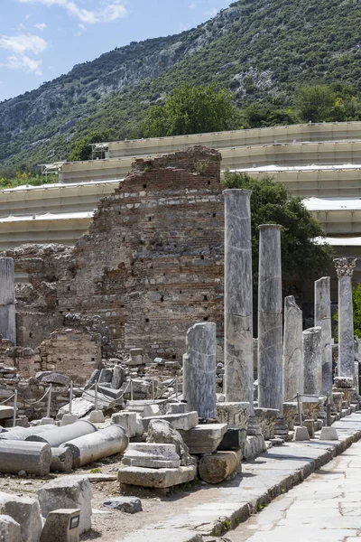 Ruiny Starożytnych Zabytkowe Miasto Efez Budynku Biblioteki Celsusa Amfiteatr Świątyń — Zdjęcie stockowe
