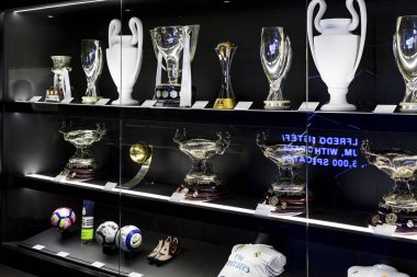 MADRID, SPAIN - 25 Mart 2018: The Museum of the Real Madrid Football Club Cup ve ödülleri